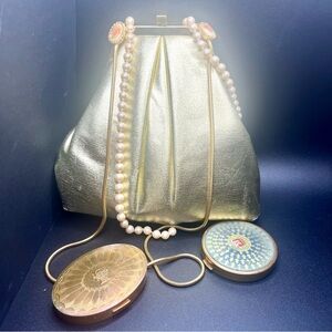 Vintage Andé gold evening bag kiss lock clutch chain strap 1950s 1960s glam